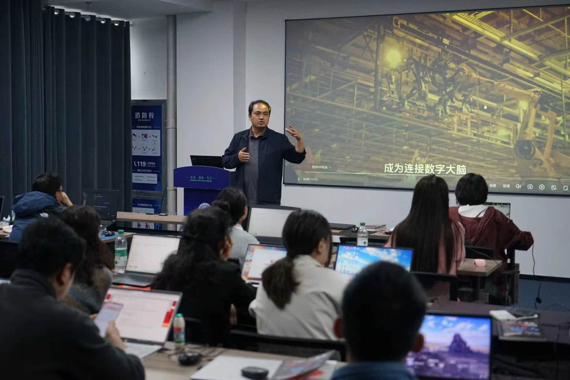 淮安市新质生产力发展促进会成功举办首期“AI技能...
