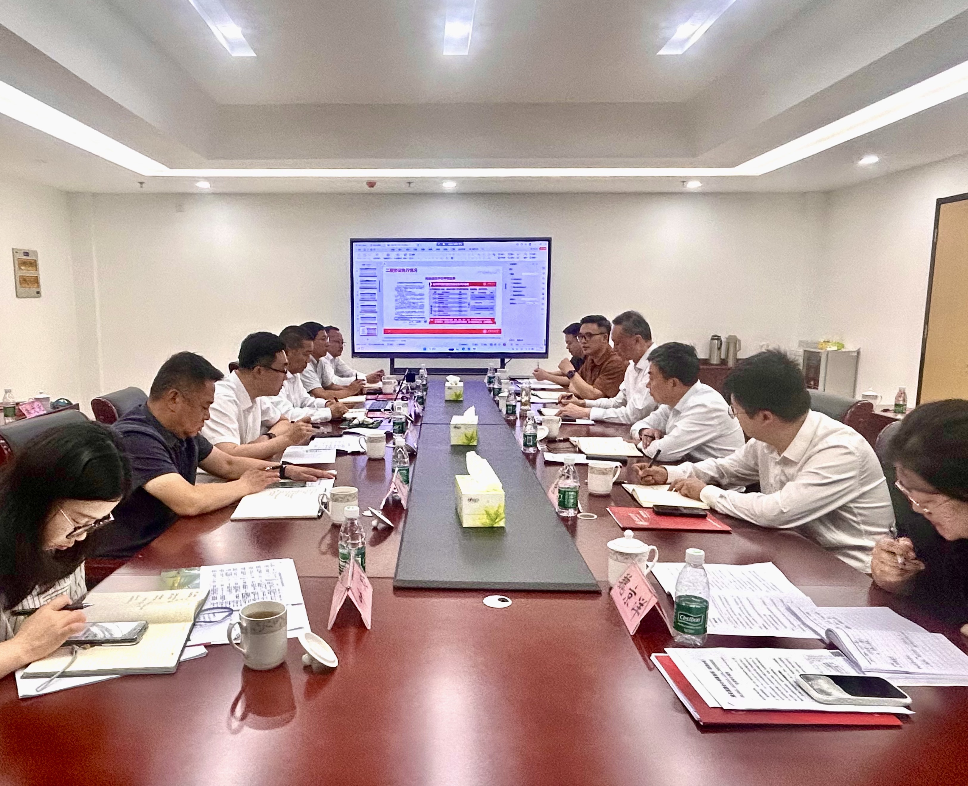 张冲林副市长调研上海交大苏北研究院：强化市场化思...